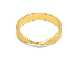180 Ring Brushed / Gold plated